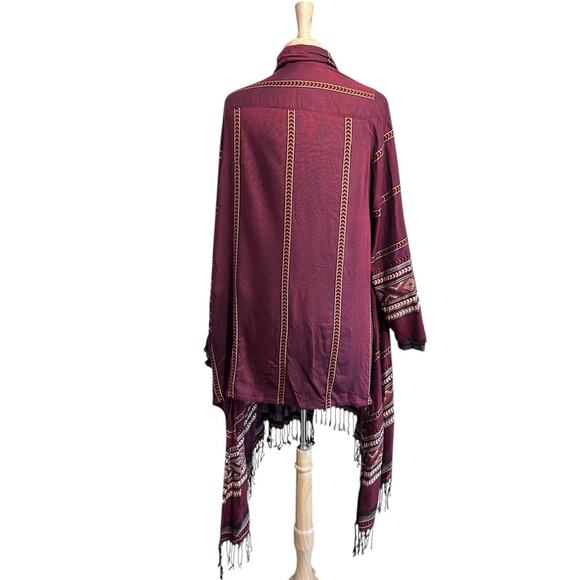 Soft Surroundings Shawl Wrap Scarf Poncho Cape Fringe Southwest Burgundy M - Picture 4 of 5